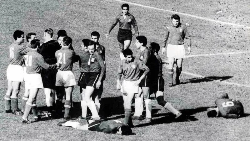 Những trận đấu bóng đá hấp dẫn nhất thế giới có Brazil – Uruguay năm 1950